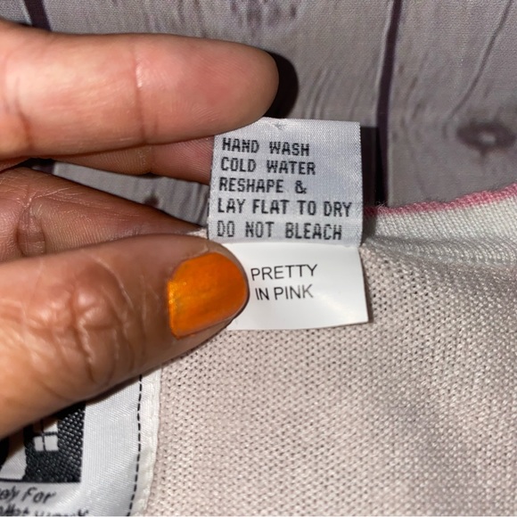 Storybook Knits “Pretty In Pink” Embroidered Floral Cardigan Sweater Sz 3XL - Picture 7 of 12